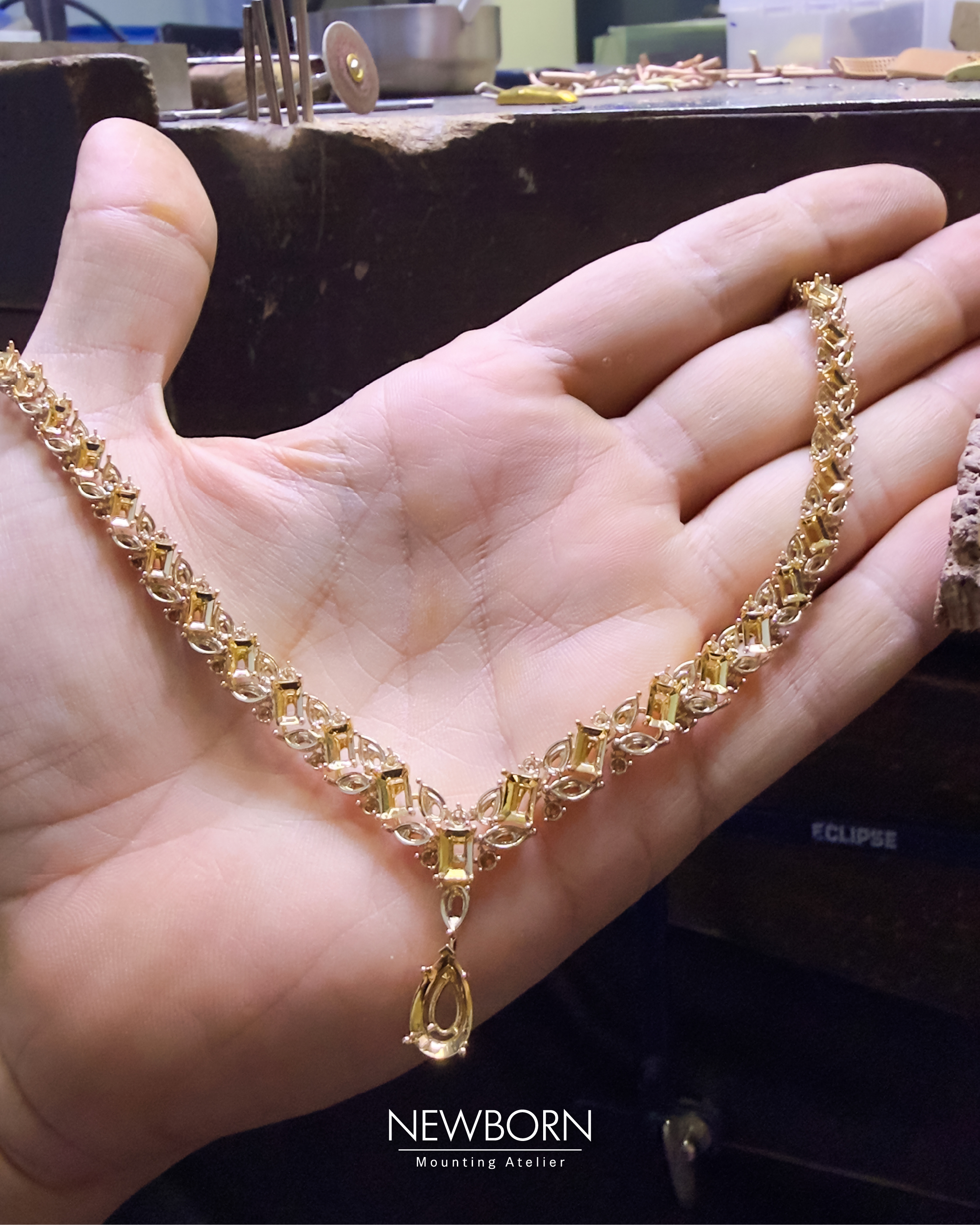 Newborn Mounting Atelier Gallery Image 7